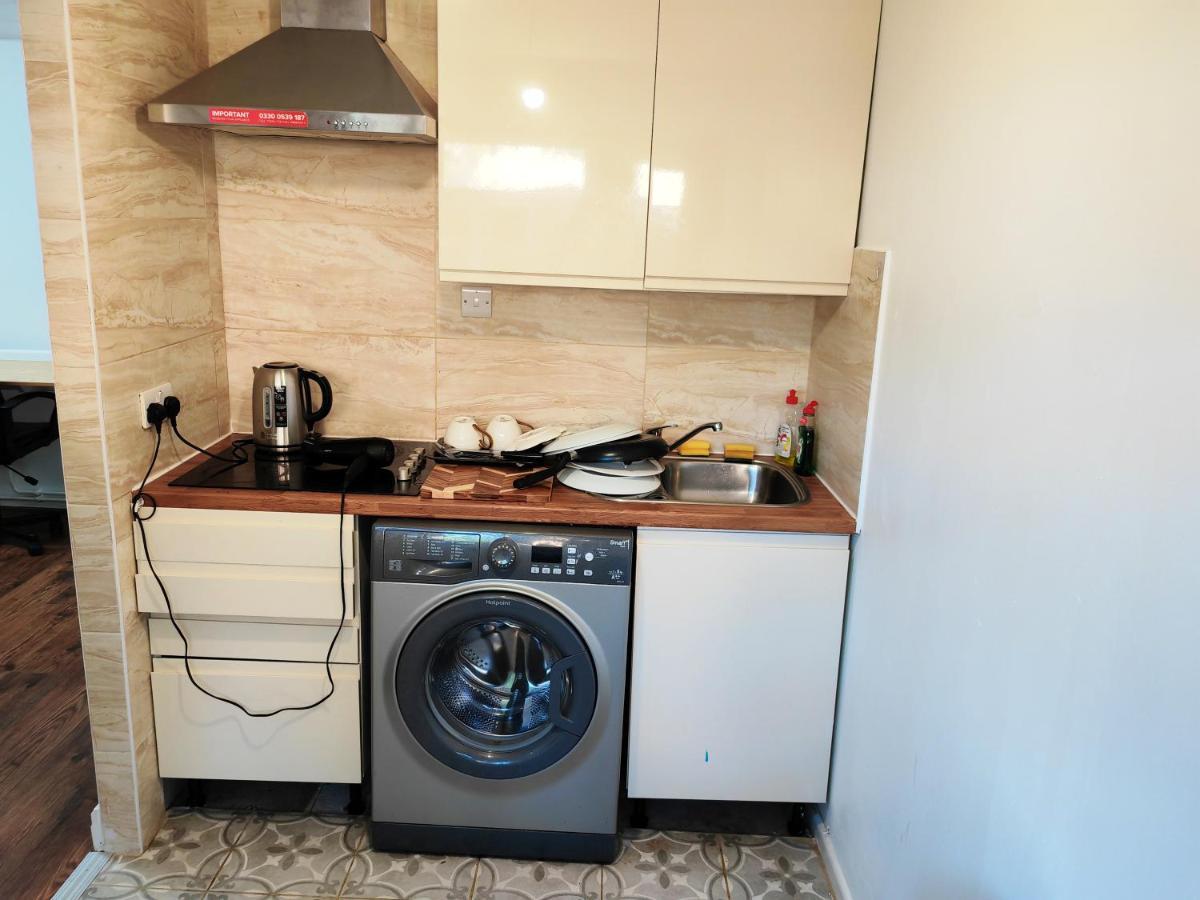 مانشستر Holiday Home المظهر الخارجي الصورة
